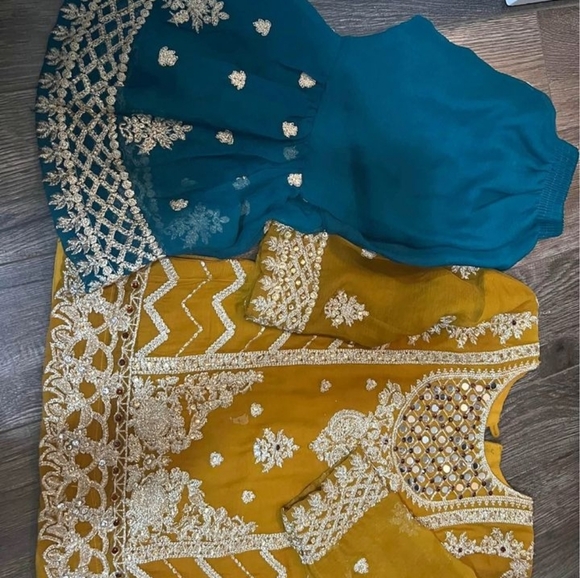 Kids suit - Picture 3 of 4